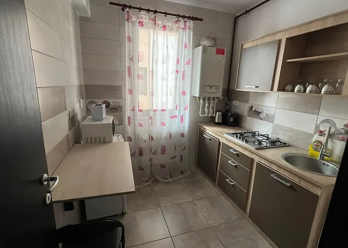 Simona S Makerel Daire